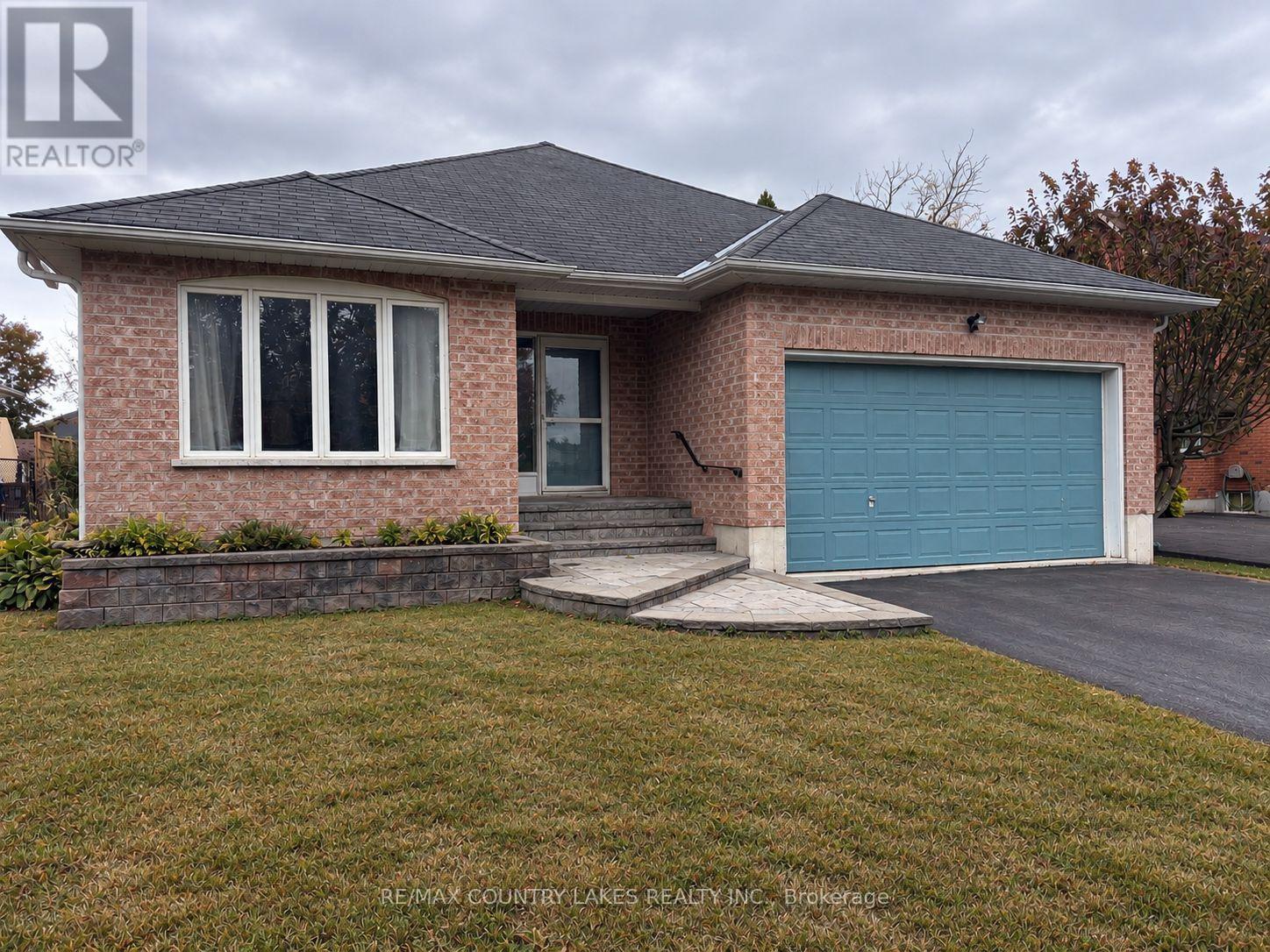 43 Elmwood Avenue, Brock, ON