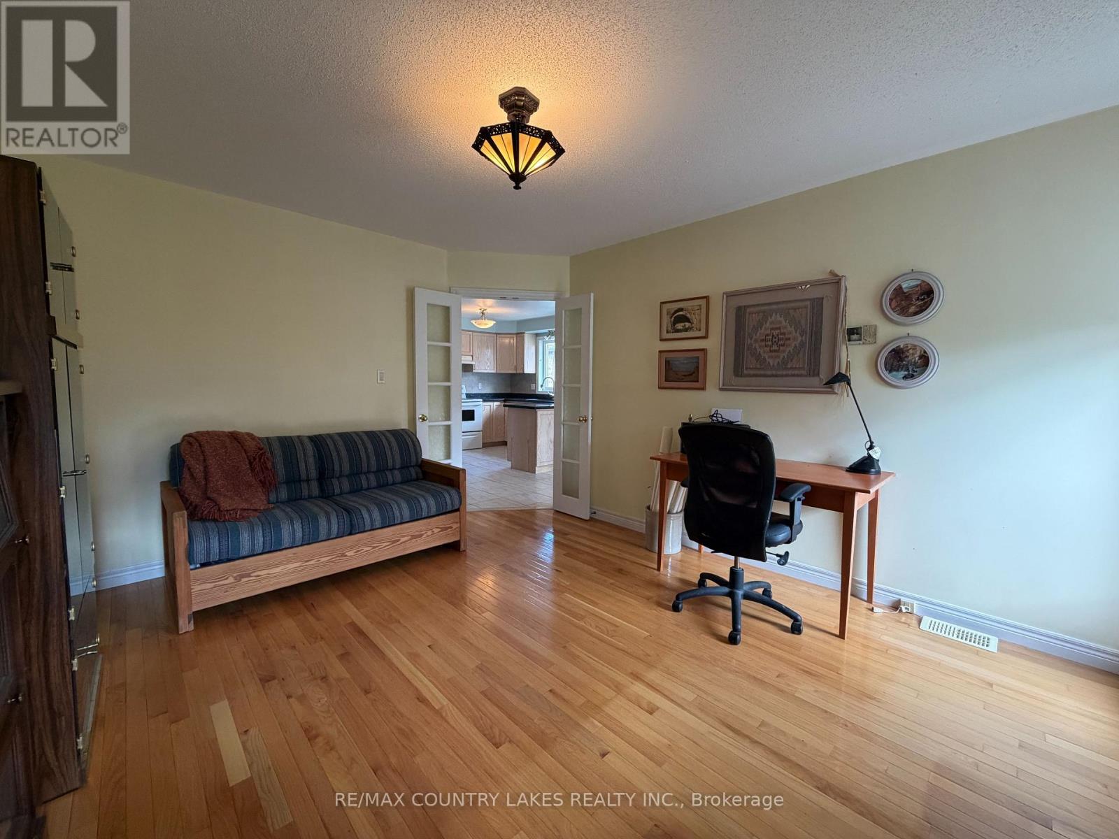 43 Elmwood Avenue, Brock, ON photo 17