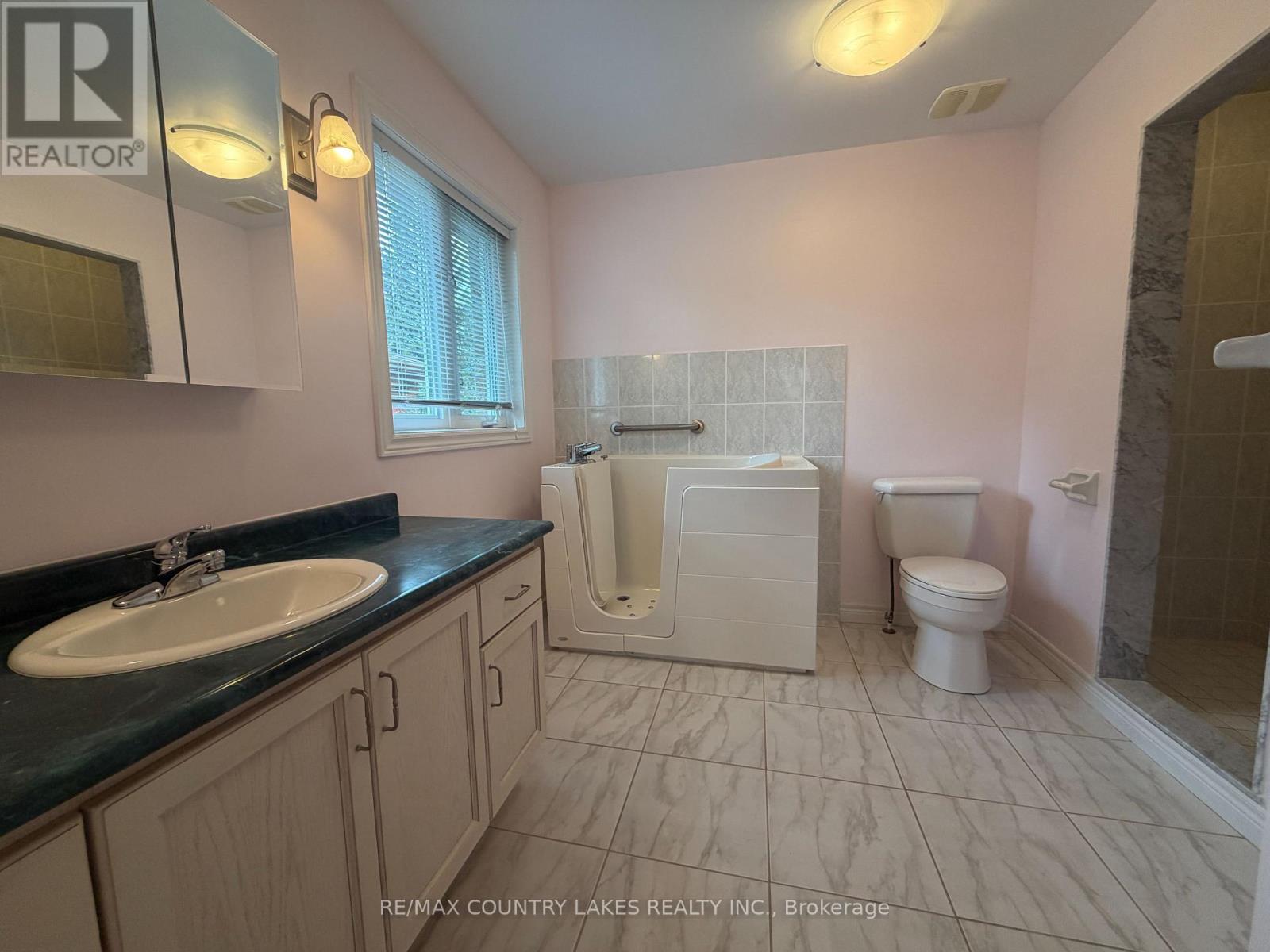 43 ELMWOOD AVENUE - 25