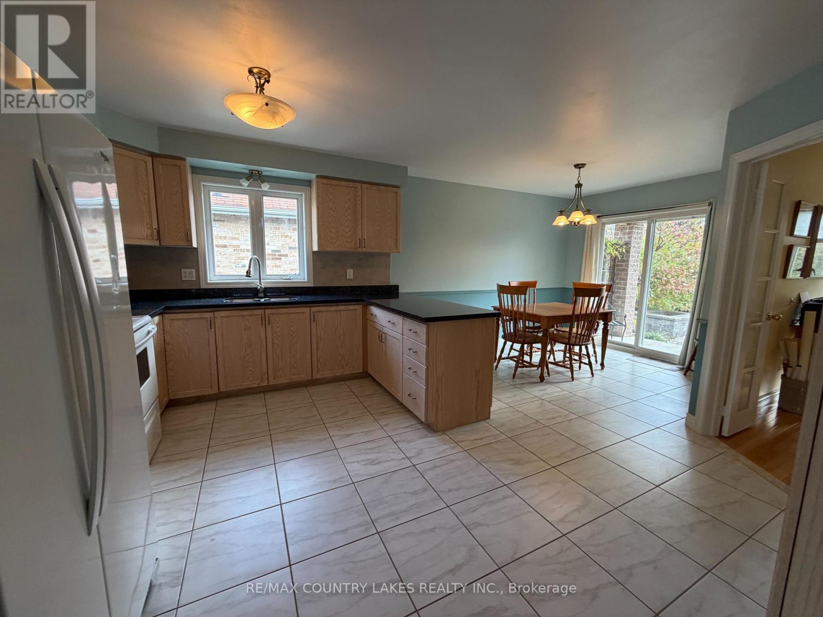 43 ELMWOOD AVENUE - 8