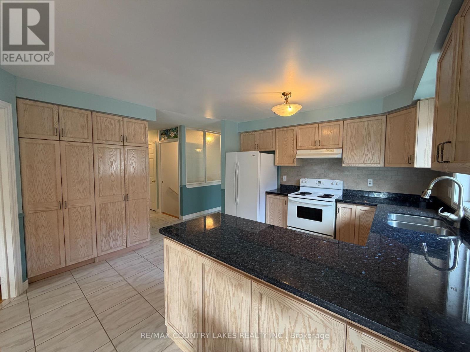 43 ELMWOOD AVENUE - 9