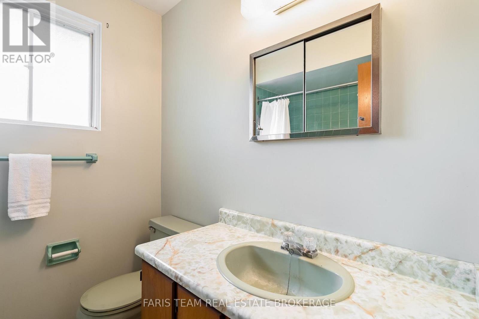 58 Steel Street, Barrie, ON photo 17