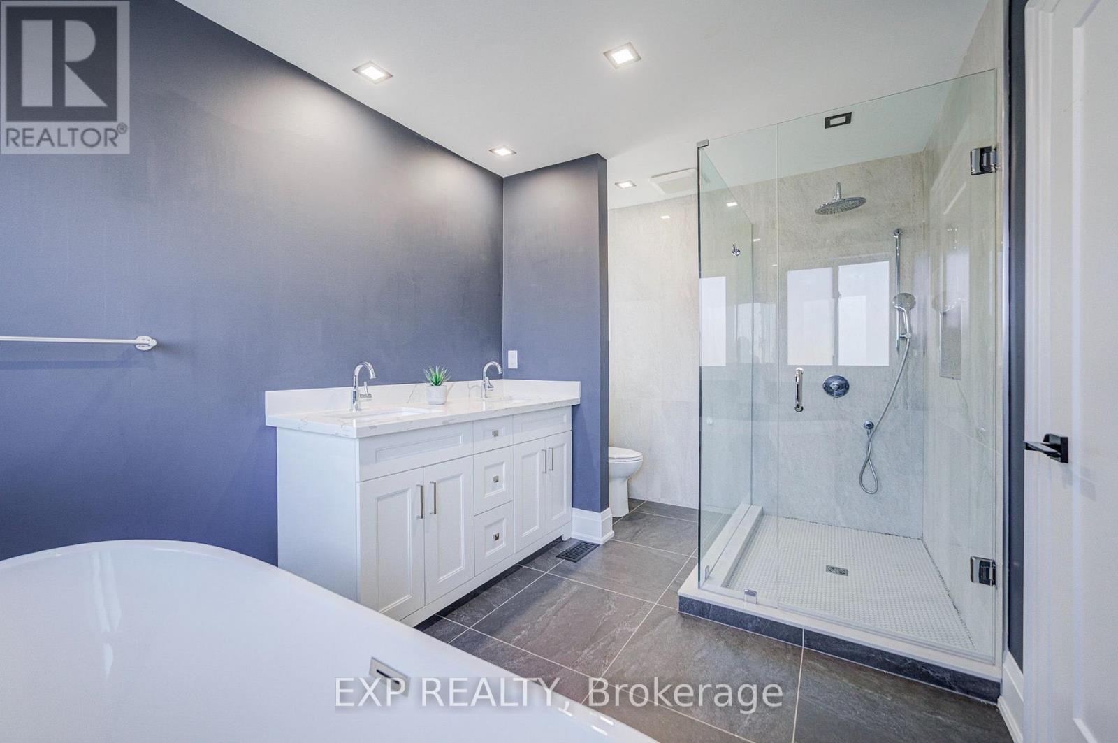 779 MCLAREN STREET - 29