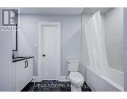 779 Mclaren Street, Newmarket, ON L3Y8H3 Photo 34