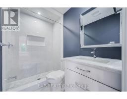 779 Mclaren Street, Newmarket, ON L3Y8H3 Photo 42