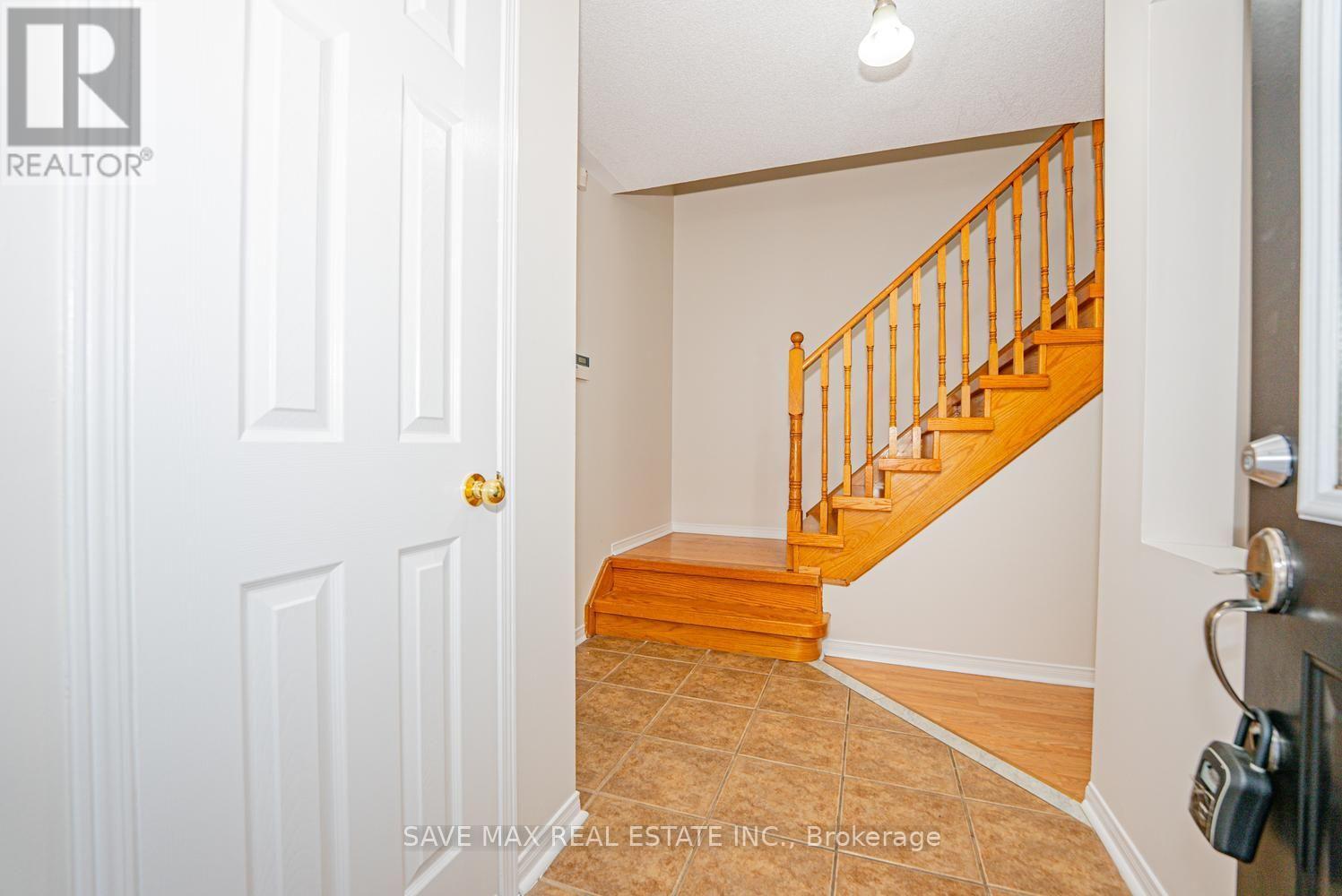 1148 Windbrook Grove, Mississauga, ON photo 4