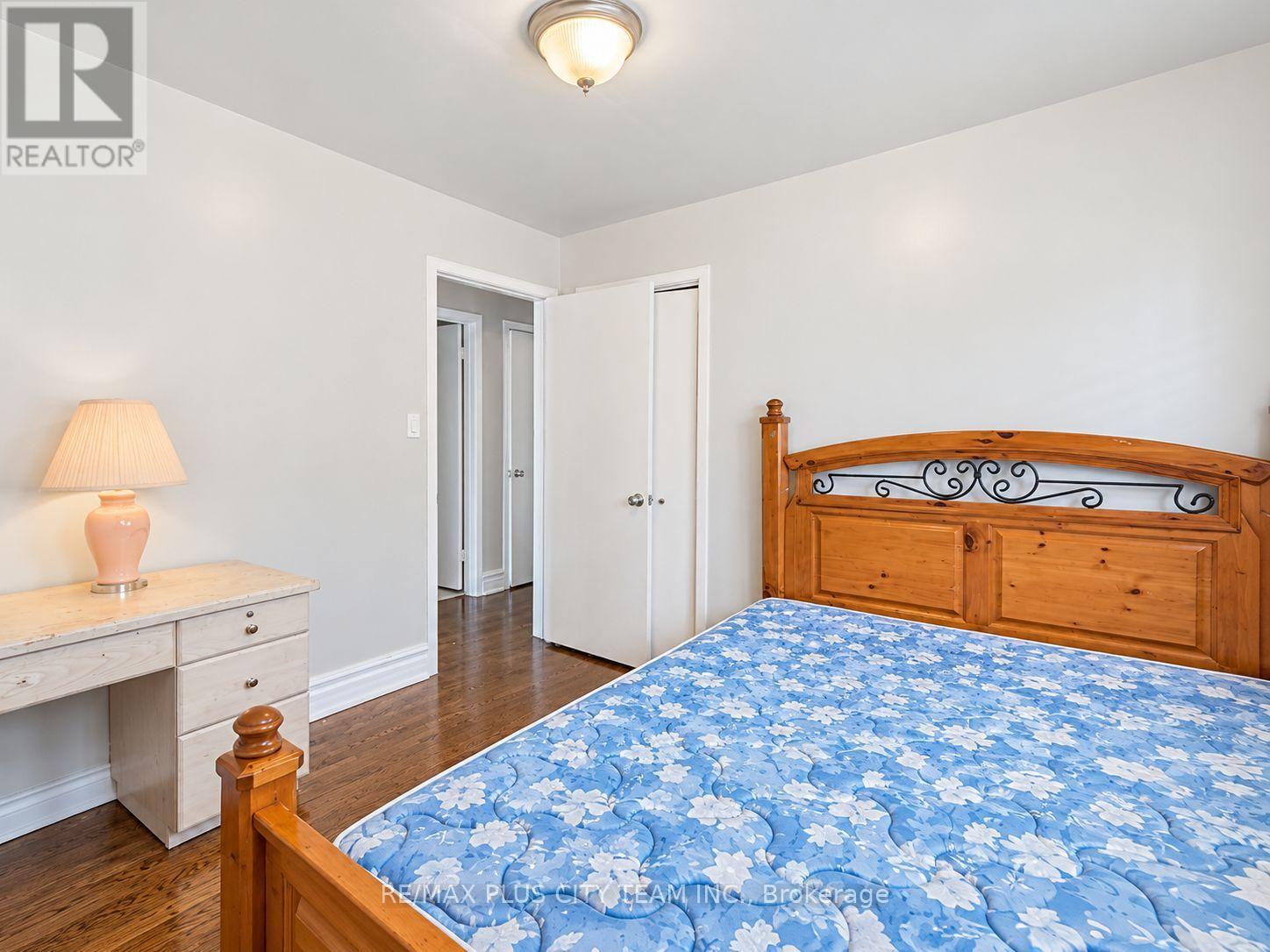 50 Blossom Crescent — photo 15