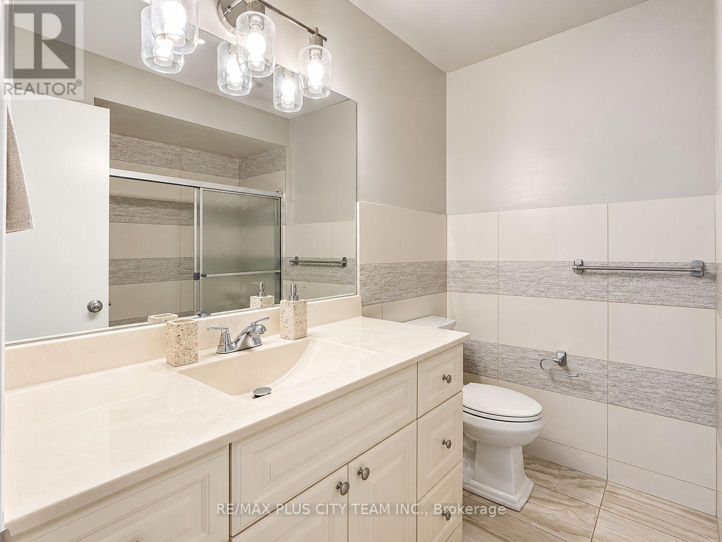 50 Blossom Crescent — photo 24