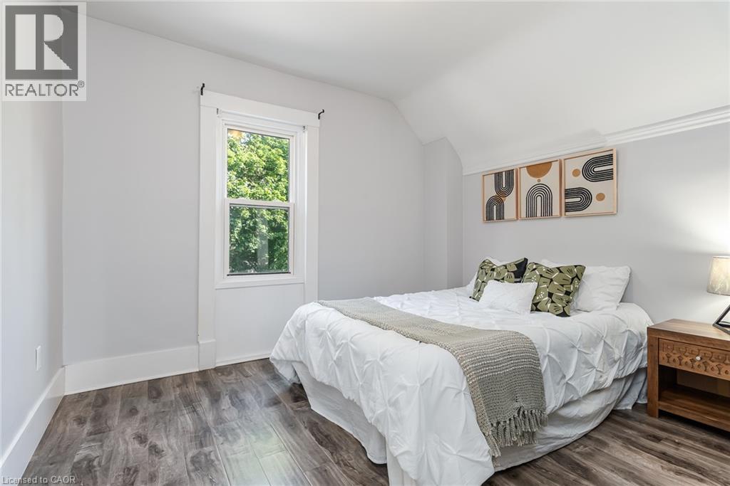 40 Woodland Avenue — photo 27