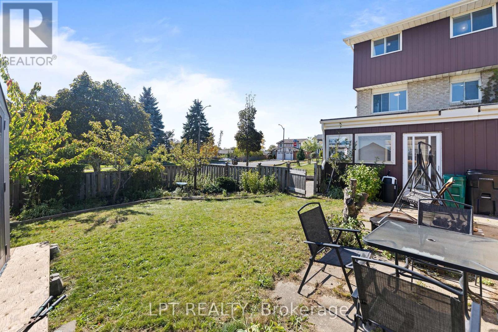 102 The Country Way, Kitchener, ON photo 28