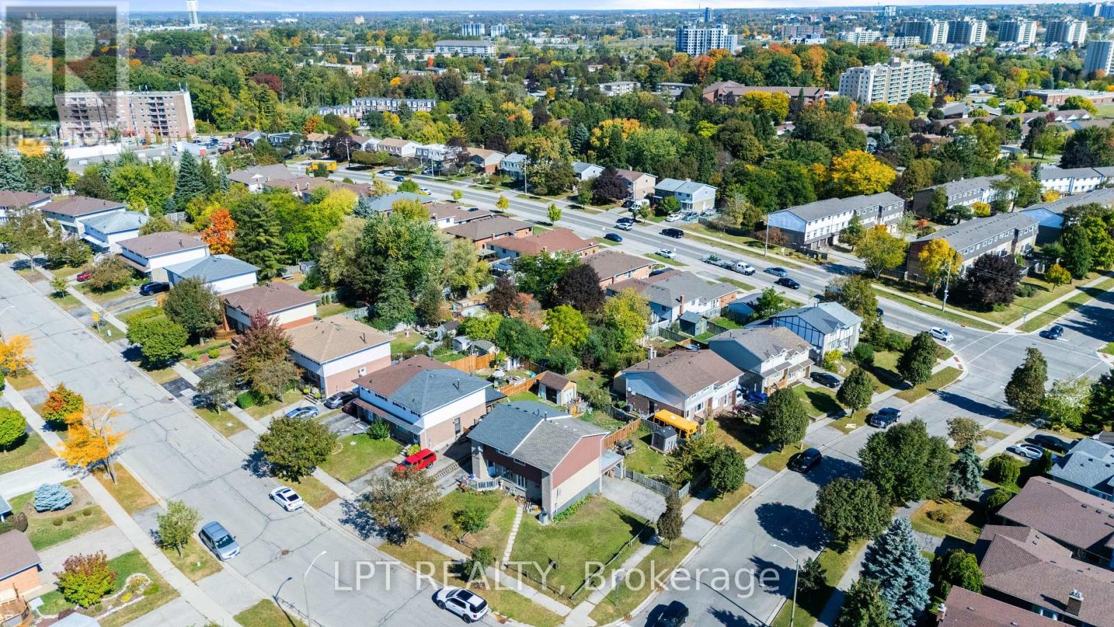 102 The Country Way, Kitchener, ON photo 32