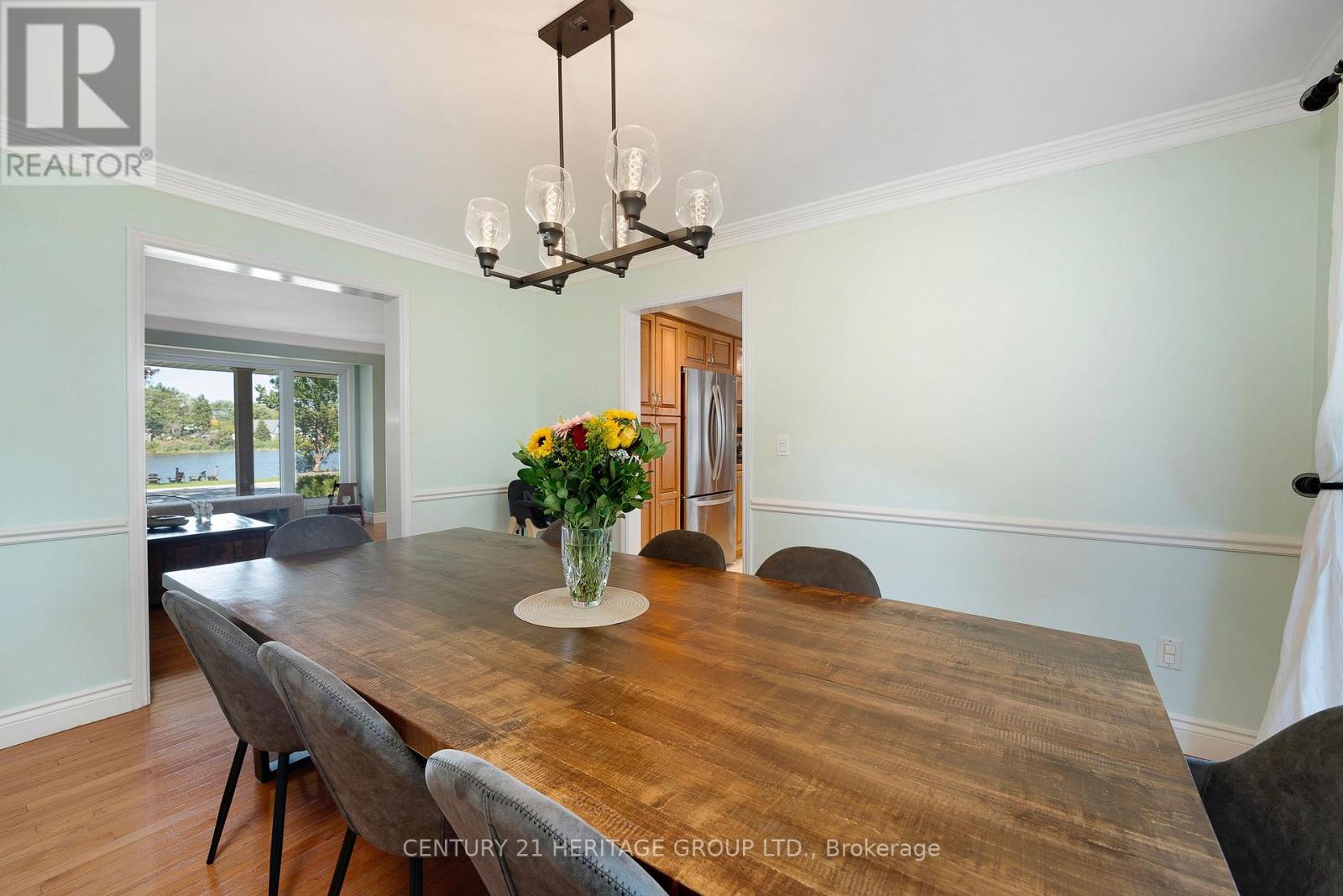 121 South Riverview Drive, Amherstburg, ON photo 13