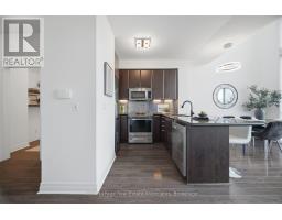305 - 220 Burnhamthorpe Road W, Mississauga, ON L5B4N4 Photo 12