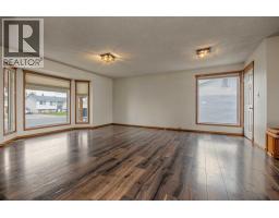 9907 85 Avenue, Grande Prairie, AB T8V0A1 Photo 7