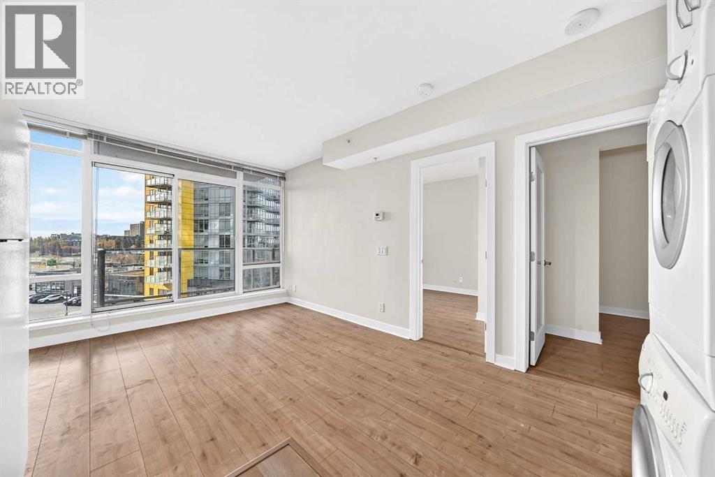 #502 30 Brentwood Common NW - 4