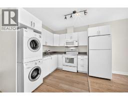 502, 30 Brentwood Common NW - photo 3