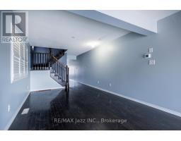 30 Lloydminster Avenue, Ajax, ON L1Z0N8 Photo 10