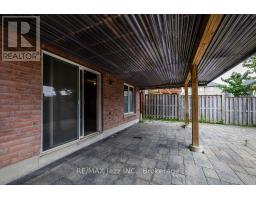 30 Lloydminster Avenue, Ajax, ON L1Z0N8 Photo 46