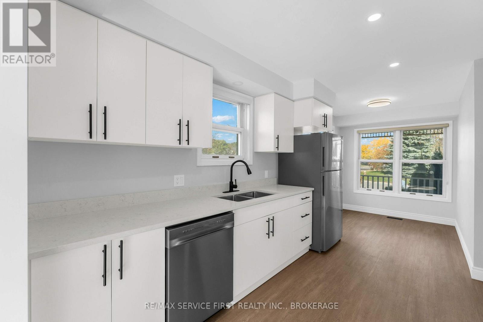 363 WATERLOO DRIVE - Image 15