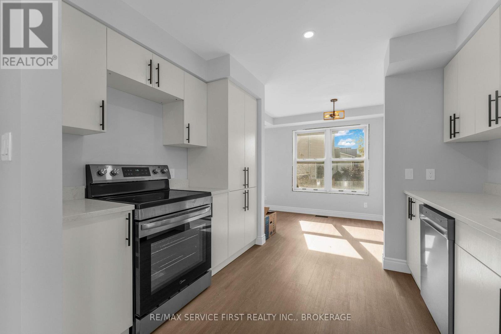 363 WATERLOO DRIVE - Image 18