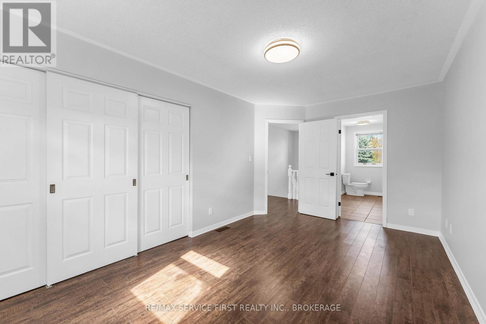 363 WATERLOO DRIVE - Image 31