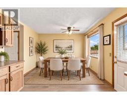 219 Coral Springs Circle NE - photo 3
