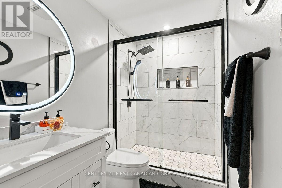 #2 1443 HURON STREET - Image 17