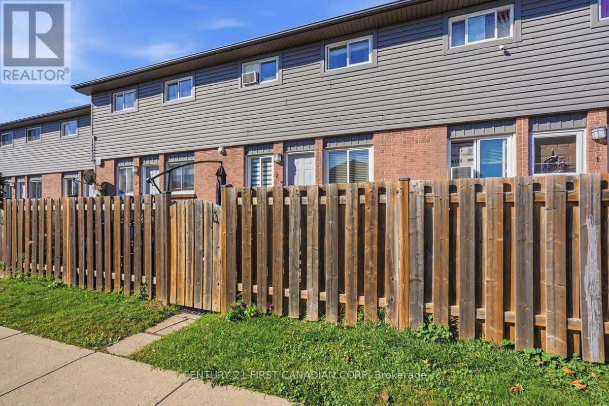 #2 1443 HURON STREET - Image 24