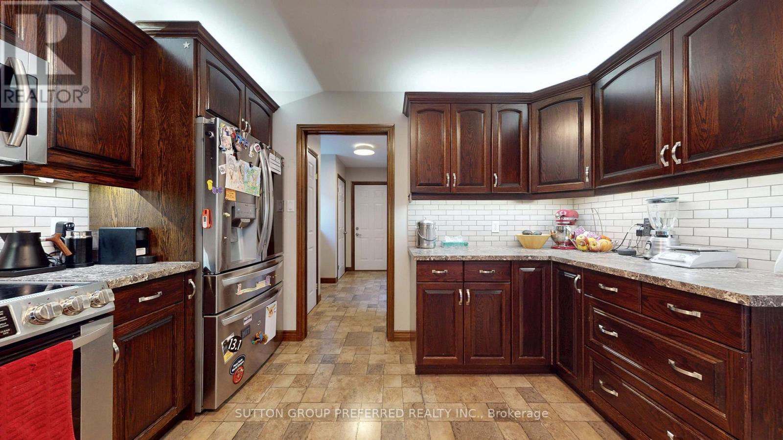 105 RICHMEADOW CRESCENT - Image 23