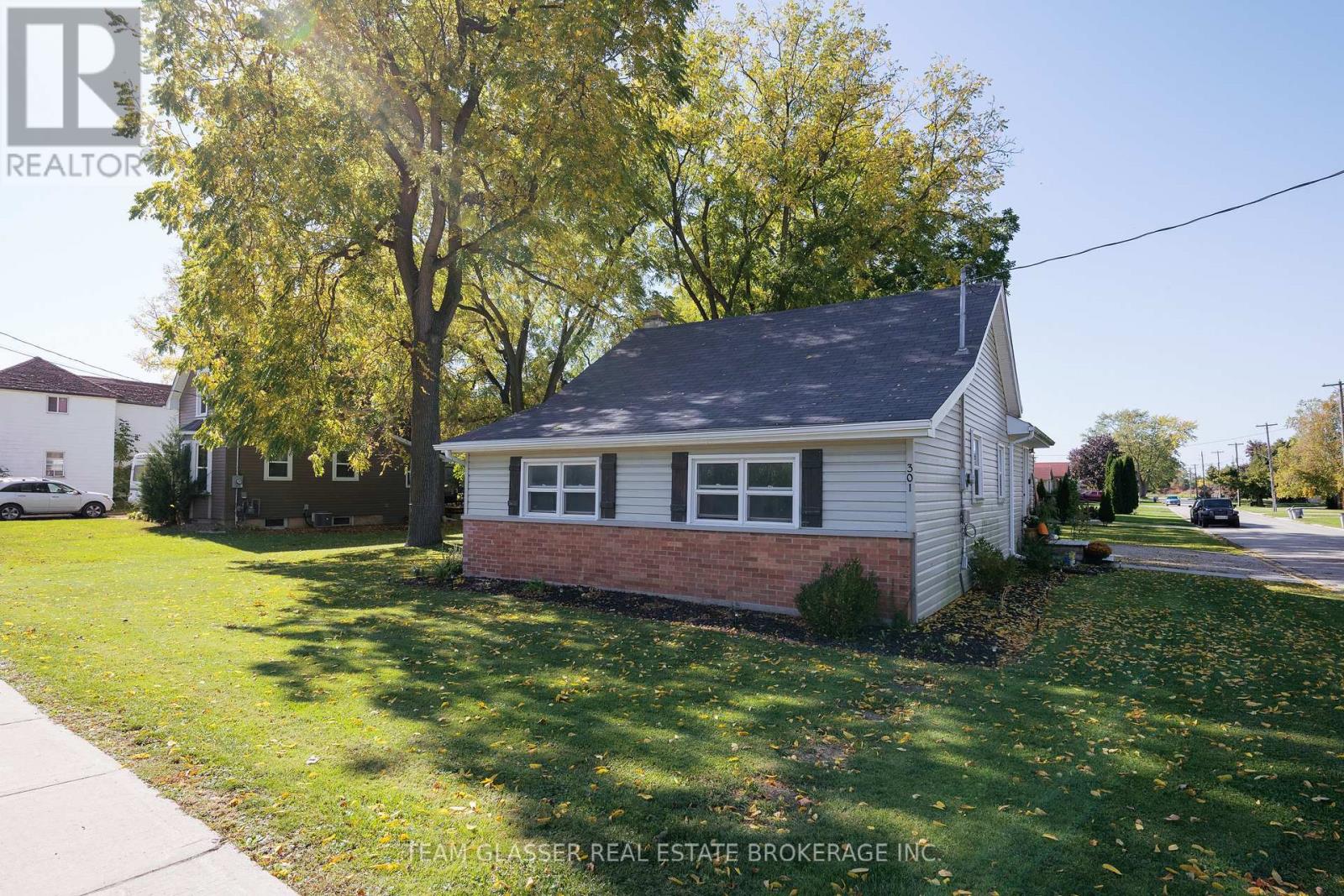 301 MAIN STREET - 1