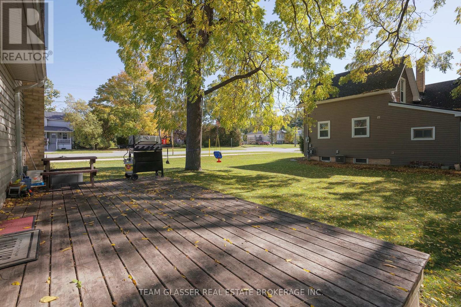 301 MAIN STREET - Image 7