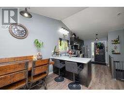 301 Main Street, North Middlesex, ON N0M2K0 Photo 13