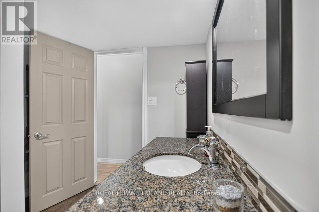 32 Sanders Court — photo 30
