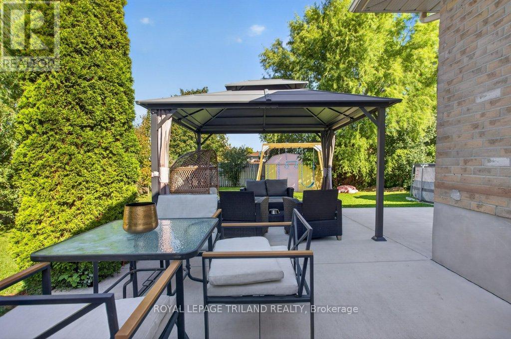 32 Sanders Court — photo 41