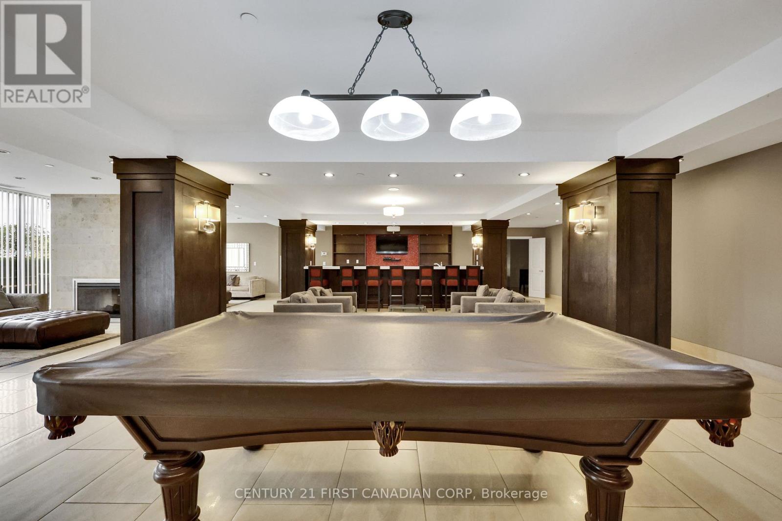 330 Ridout Street North — photo 15