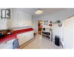 3723 Victoria Avenue, Regina, SK S4T1M5 Photo 12