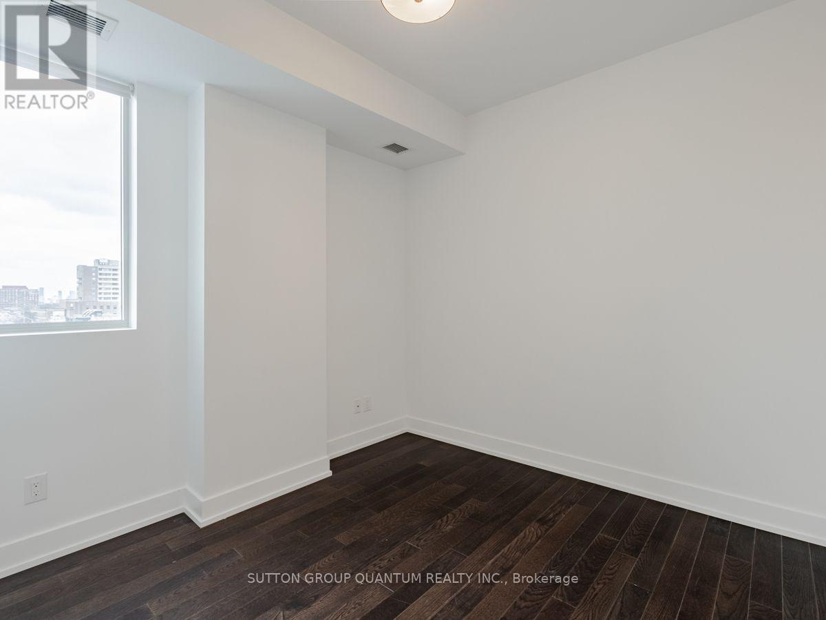 1638 Bloor Street West — photo 18