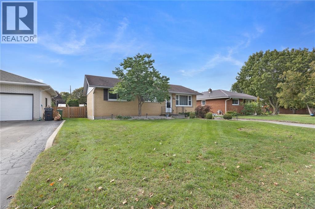 128 FIRST Avenue - Image 4