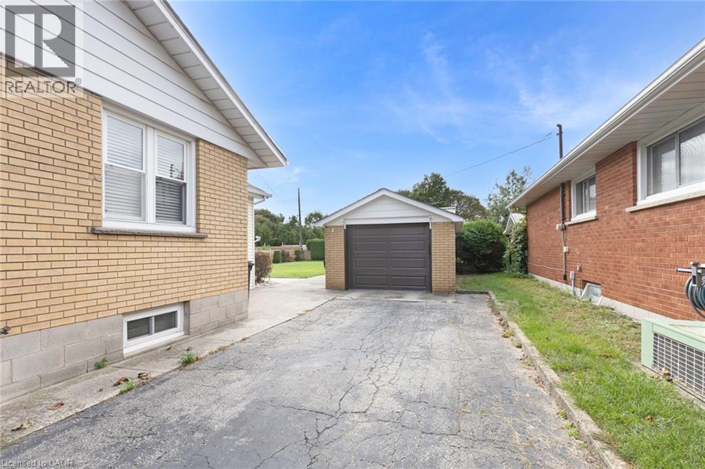 128 FIRST Avenue - Image 5