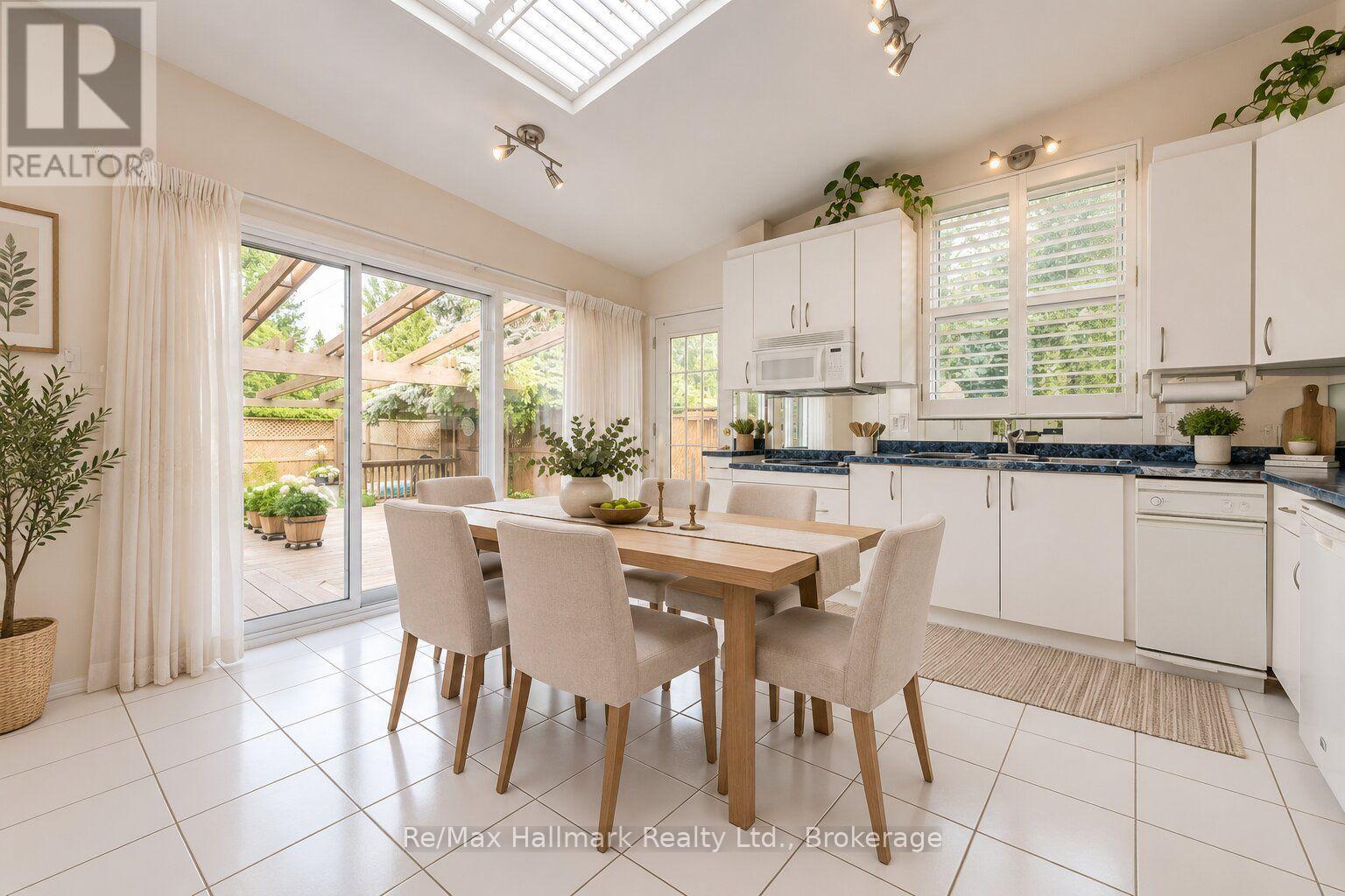 1510 CONSTANCE DRIVE - Image 11