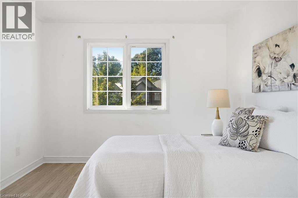 400 Stonehenge Drive — photo 23
