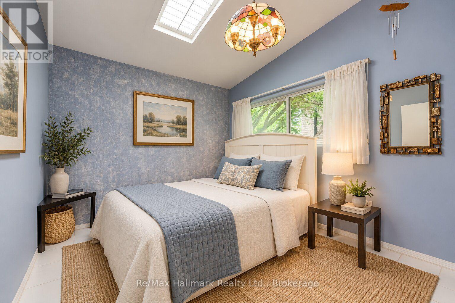 1510 CONSTANCE DRIVE - Image 19