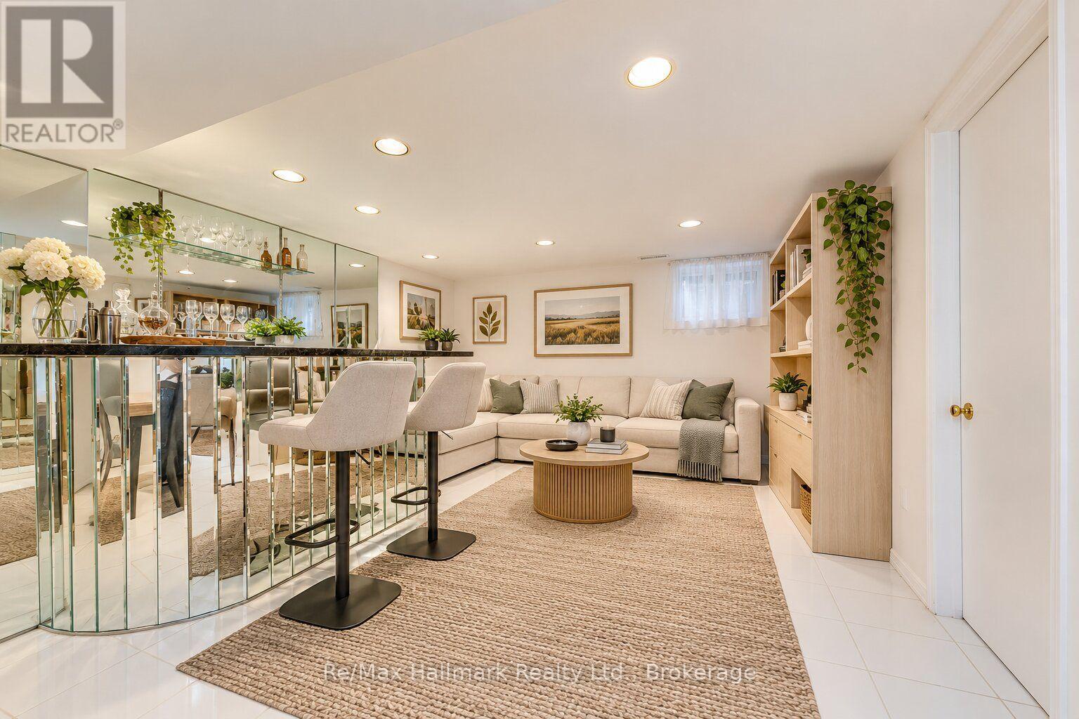 1510 CONSTANCE DRIVE - Image 23