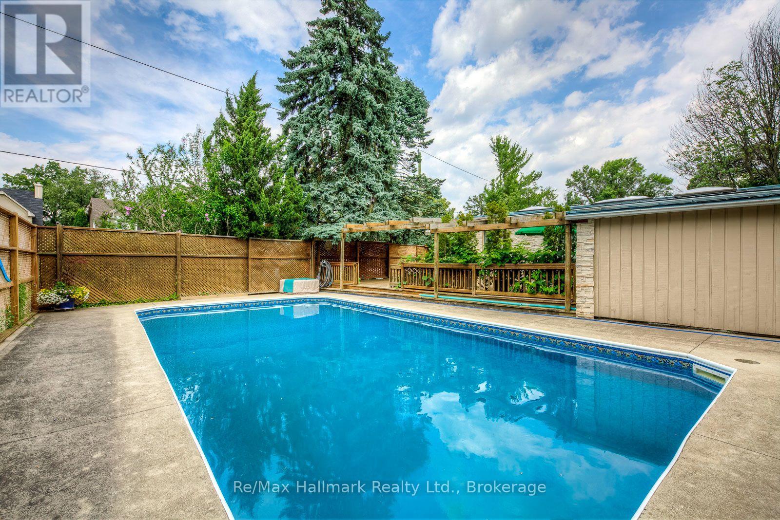 1510 CONSTANCE DRIVE - Image 39