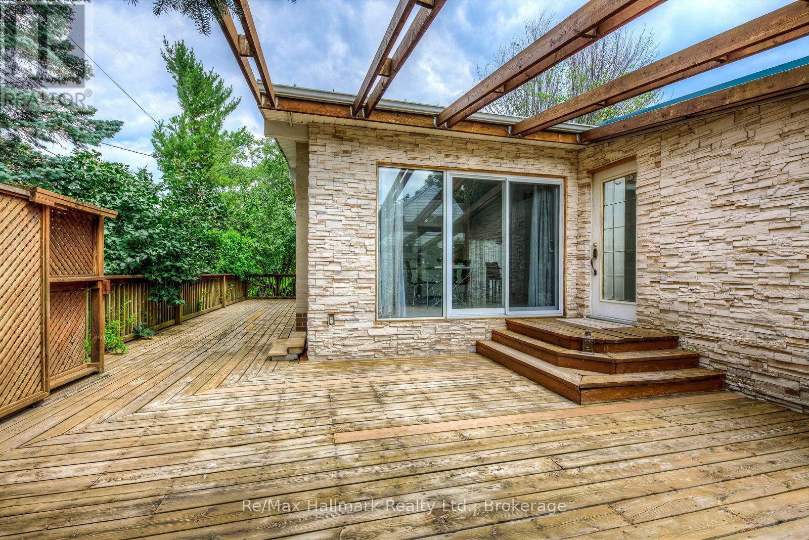 1510 CONSTANCE DRIVE - Image 35