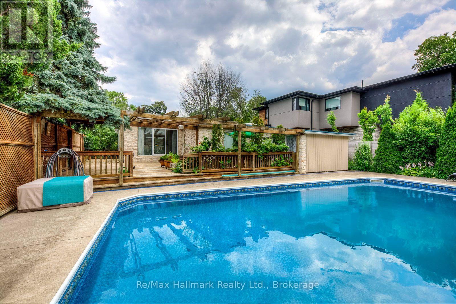 1510 CONSTANCE DRIVE - Image 40