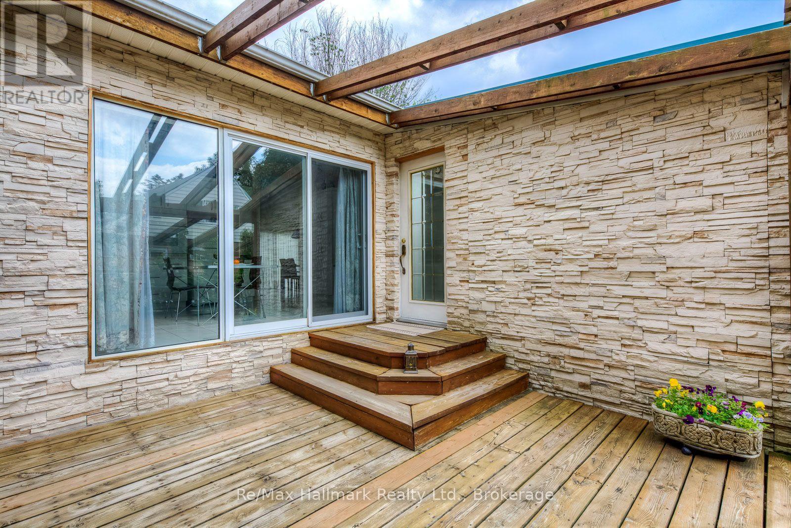 1510 CONSTANCE DRIVE - Image 36