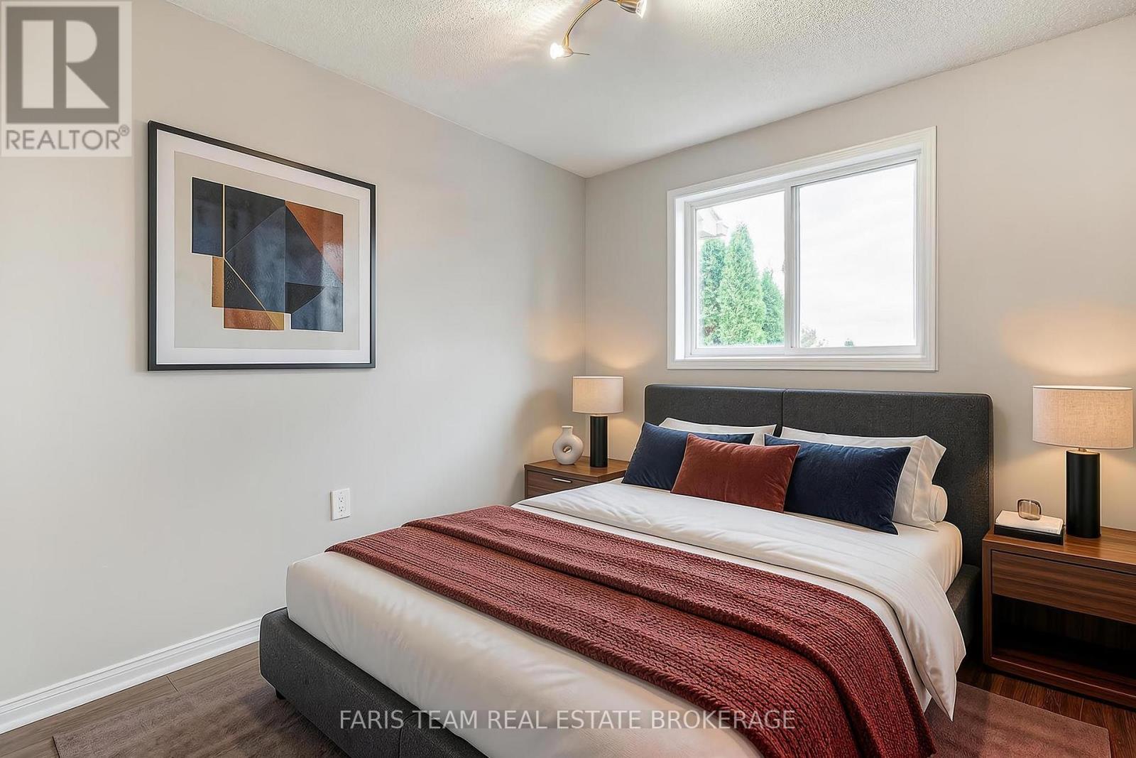 41 Seymour Crescent, Barrie, ON photo 12