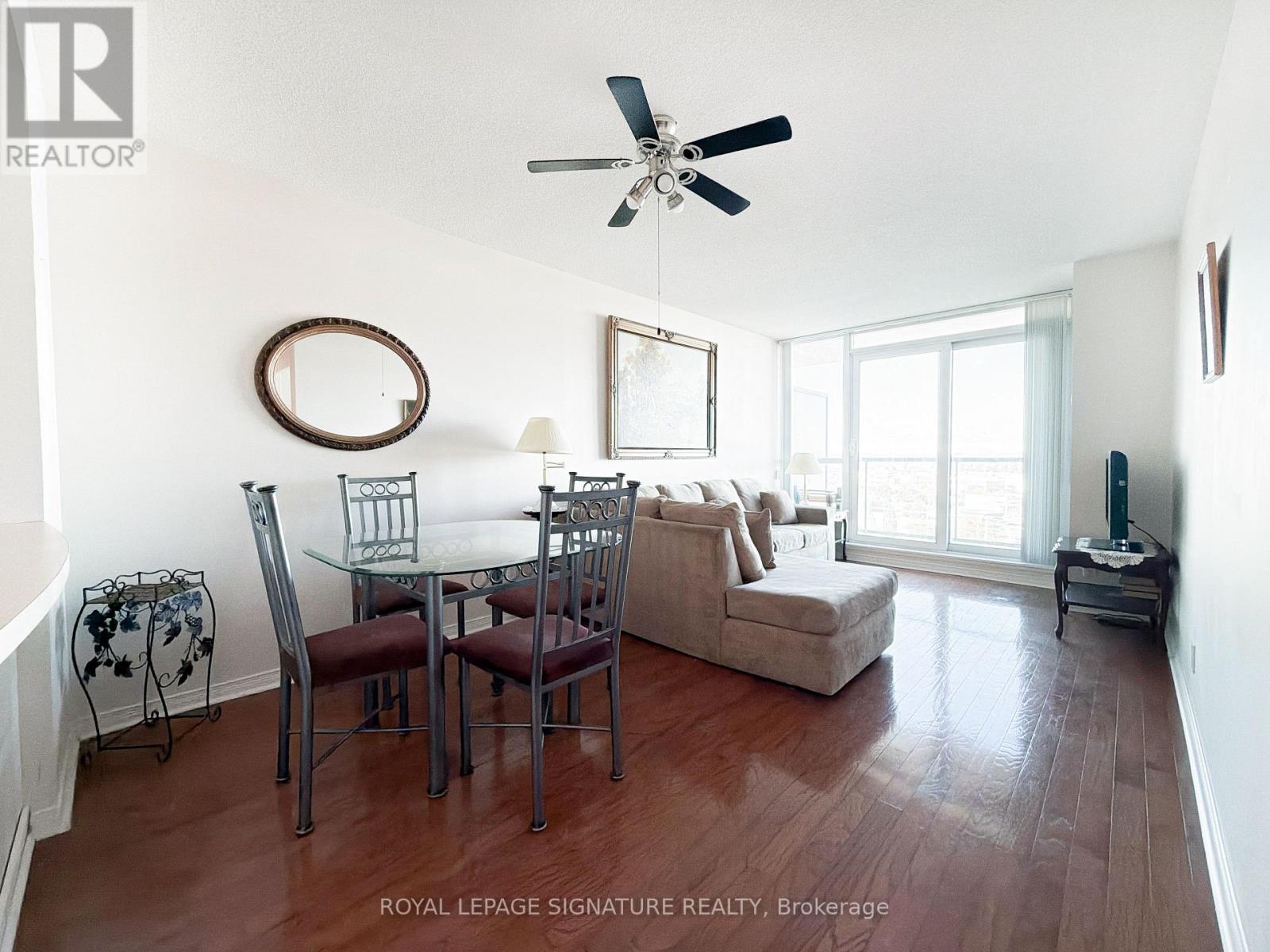 902- 4879 Kimbermount Avenue, Mississauga, ON photo 35