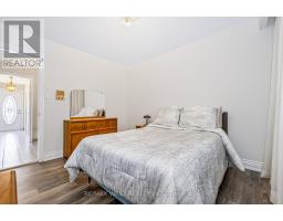 254 Maple Leaf Drive, Toronto, ON M6L1P1 Photo 14
